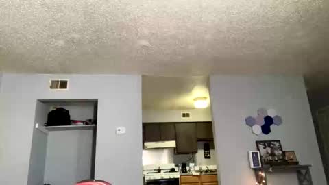 battlewolfxx online show from November 3, 2025, 3:35 pm