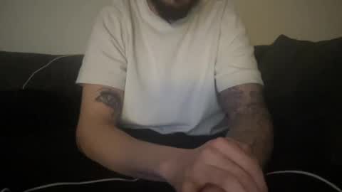 Snapshot of battleyann13 chatting on February 25, 2025, 1:30 am battleyann13 online show from February 25, 2025, 1:30 am