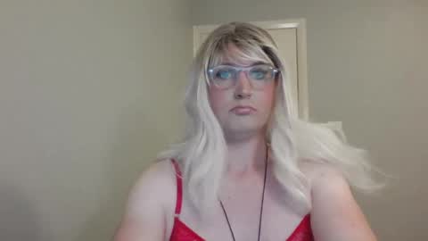 Snapshot of bawblejam chatting on February 5, 2025, 5:20 pm BjBambi online show from February 5, 2025, 5:20 pm