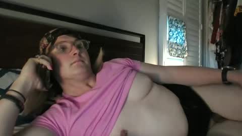 Snapshot of bawblejam chatting on February 26, 2025, 8:22 pm BjBambi online show from February 26, 2025, 8:22 pm