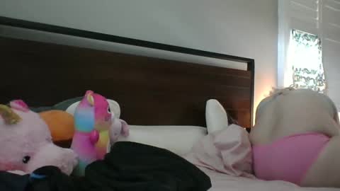 Snapshot of bawblejam chatting on October 17, 2025, 11:29 pm BjBambi online show from October 17, 2025, 11:29 pm