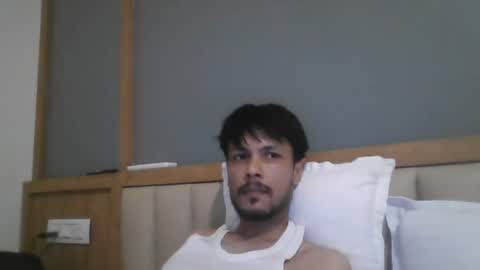 Snapshot of baybeeboi4u2 chatting on June 11, 2026, 12:25 pm Neel online show from June 11, 2026, 12:25 pm