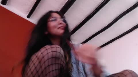 bayonette_black online show from April 16, 2026, 9:39 pm