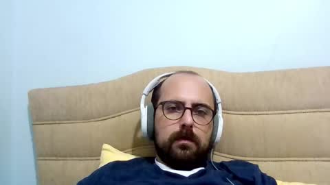 bayto online show from October 10, 2025, 4:39 pm