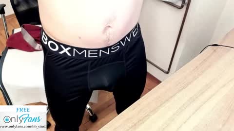 bb_stud online show from October 1, 2025, 8:37 pm