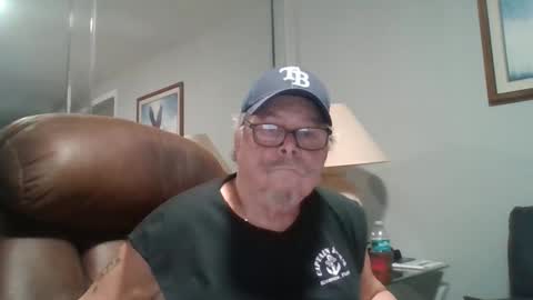 Single Grandpa in Florida. Love to C2C and have Fun Privately online show from May 28, 2026, 3:53 pm