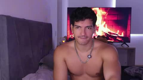 Valentino online show from February 14, 2026, 5:21 pm