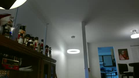 bbboooyyy11 online show from March 2, 2025, 6:51 pm