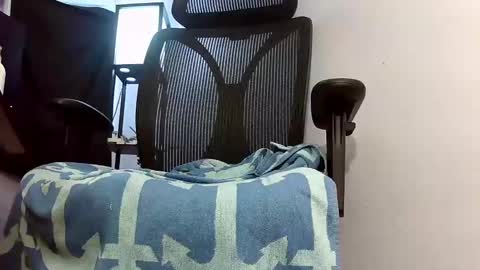 bbc4cam99 online show from September 17, 2025, 10:50 am