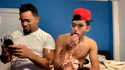 Snapshot of bbc_ake chatting on January 18, 2025, 11:22 pm Ake and fer online show from January 18, 2025, 11:22 pm