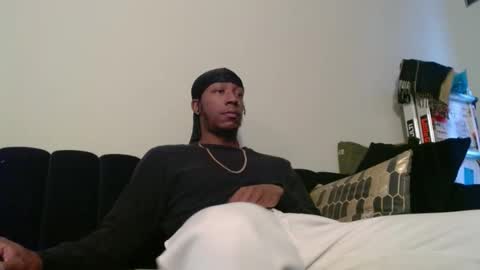 Racks online show from December 1, 2024, 8:31 pm