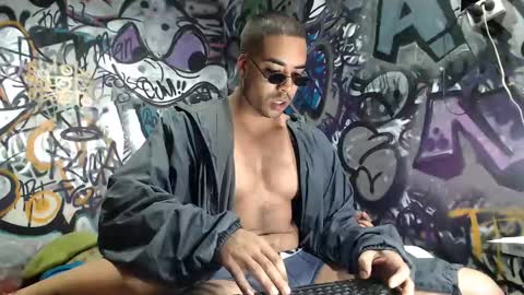 Justin online show from March 5, 2025, 11:17 am