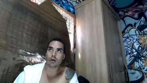 Justin online show from October 3, 2025, 6:38 pm