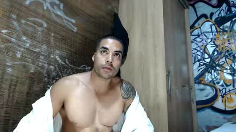 Justin online show from November 24, 2025, 11:59 pm