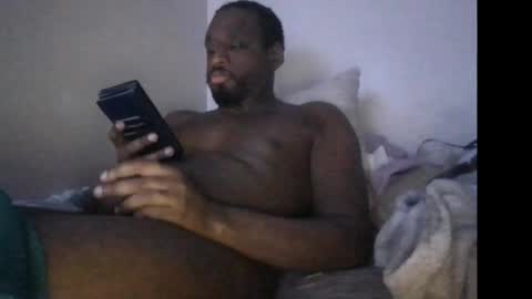 rocker n queen online show from February 18, 2026, 6:09 am