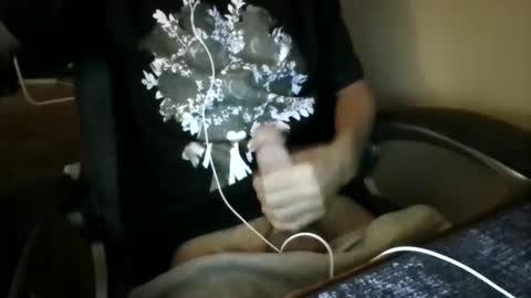 Snapshot of bbcfred09 chatting on December 3, 2024, 5:31 am bbc fred online show from December 3, 2024, 5:31 am