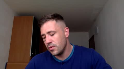 BB Namelezz online show from April 10, 2026, 7:46 am