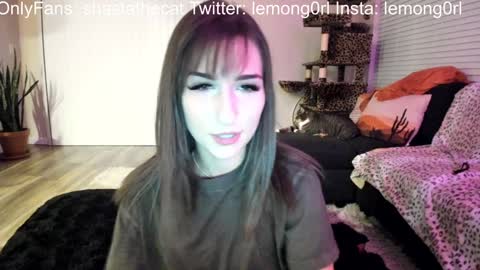 Snapshot of bbshasta chatting on February 8, 2025, 4:25 am Shasta online show from February 8, 2025, 4:25 am