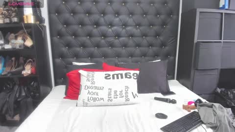 LoveDirtyPlay online show from January 25, 2025, 9:57 am