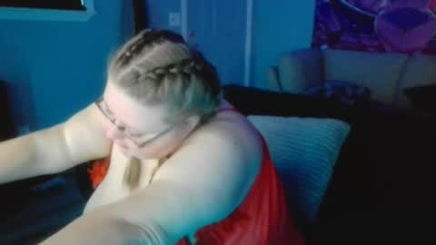 Snapshot of bbwgamergirl93 chatting on September 26, 2025, 2:54 pm bbwgamergirl93 online show from September 26, 2025, 2:54 pm