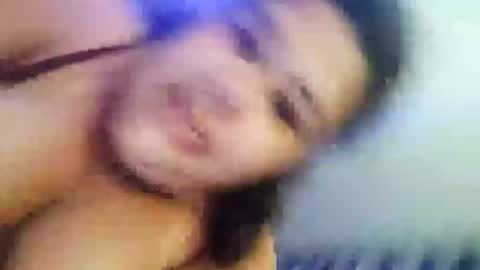 The girl next door  online show from January 6, 2025, 9:54 pm