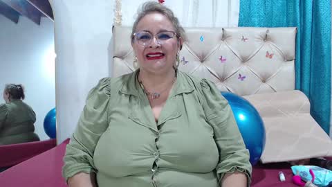 Snapshot of bbwsalome chatting on December 28, 2024, 11:59 pm Salome online show from December 28, 2024, 11:59 pm