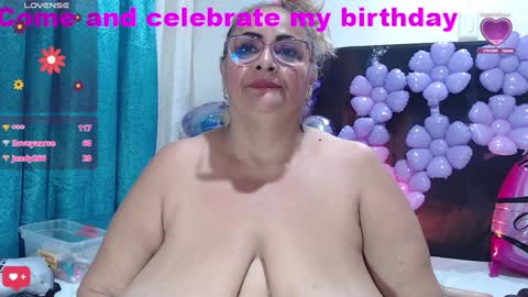 Snapshot of bbwsalome chatting on February 8, 2025, 3:19 am Salome online show from February 8, 2025, 3:19 am