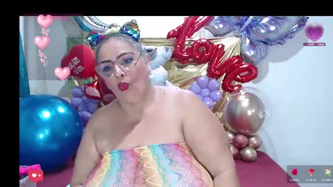 Snapshot of bbwsalome chatting on February 20, 2025, 9:09 pm Salome online show from February 20, 2025, 9:09 pm