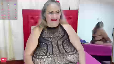 Snapshot of bbwsalome chatting on September 12, 2025, 8:42 pm Salome online show from September 12, 2025, 8:42 pm