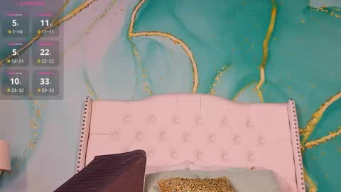 Snapshot of bbyalexxxa chatting on November 7, 2025, 1:11 pm Alexxa online show from November 7, 2025, 1:11 pm