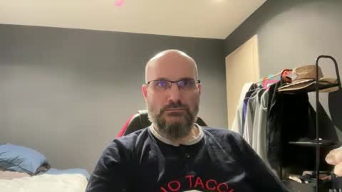 Snapshot of bcbg68 chatting on April 18, 2026, 9:15 pm bcbg68 online show from April 18, 2026, 9:15 pm