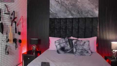 Danna  online show from February 8, 2026, 1:58 pm