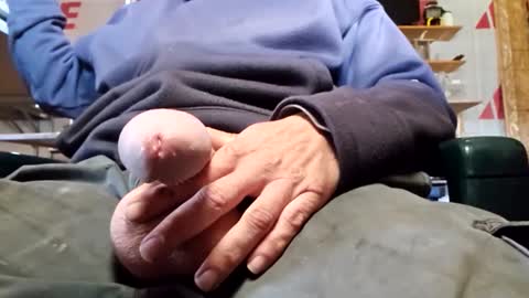 BDSM SWITCH CUM online show from March 3, 2025, 8:43 pm