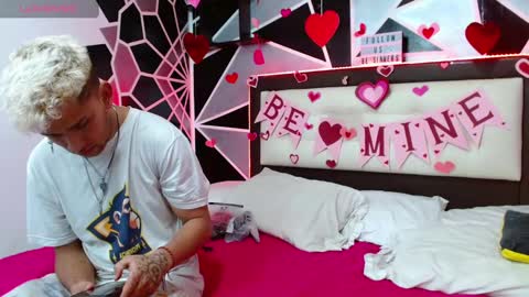 Snapshot of be_sinners chatting on February 14, 2025, 5:09 am Sara Juan online show from February 14, 2025, 5:09 am