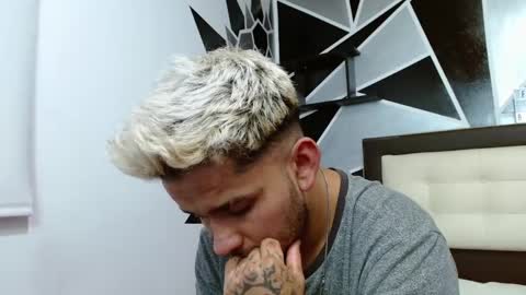 Snapshot of be_sinners chatting on March 6, 2025, 2:30 am Sara Juan online show from March 6, 2025, 2:30 am