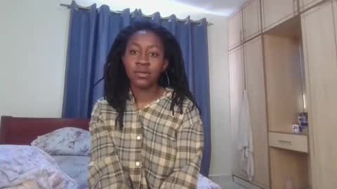 Snapshot of bea_black chatting on December 11, 2024, 7:20 am bea online show from December 11, 2024, 7:20 am