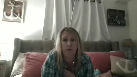 Emma online show from April 11, 2026, 7:02 am