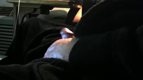 Snapshot of bear4146 chatting on December 14, 2024, 5:14 pm bear4146 online show from December 14, 2024, 5:14 pm