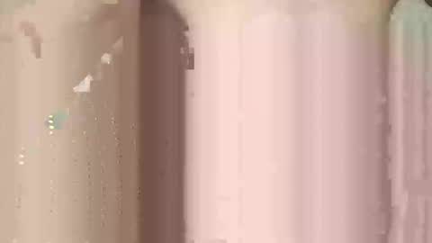 bear74807 online show from November 30, 2025, 4:44 pm