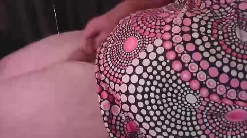 bear_man_oi online show from December 27, 2024, 6:42 pm