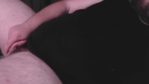 bear_man_oi online show from January 16, 2025, 1:58 pm