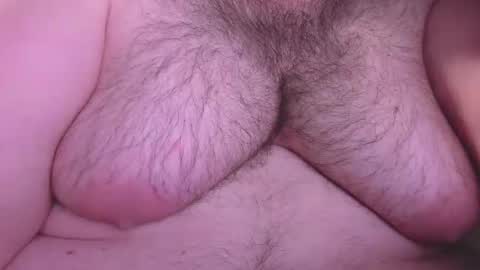 bear_man_oi online show from October 11, 2025, 2:26 pm