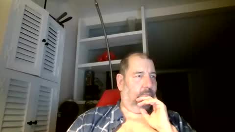 Snapshot of bearacuda555 chatting on May 30, 2026, 5:04 am Bruno online show from May 30, 2026, 5:04 am