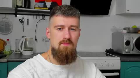 Zeus online show from September 22, 2025, 3:25 pm