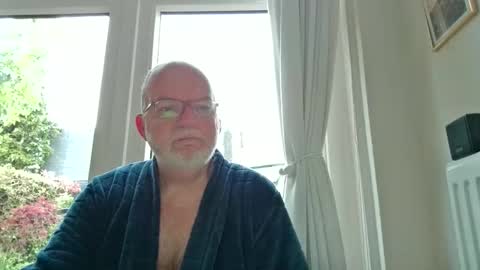 Beardman online show from May 3, 2026, 5:02 am