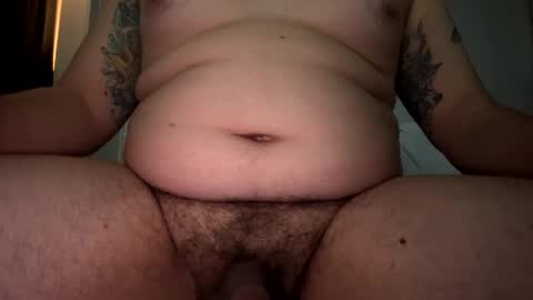 Snapshot of beardo1211 chatting on January 8, 2025, 1:42 am beard online show from January 8, 2025, 1:42 am