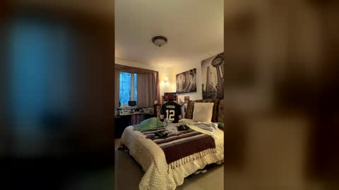 bearmeat4you online show from April 22, 2026, 1:52 am