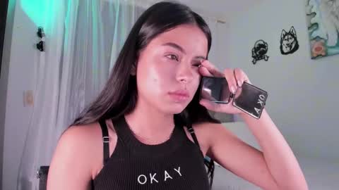Snapshot of bearmel3 chatting on February 21, 2025, 3:21 pm MELANI online show from February 21, 2025, 3:21 pm