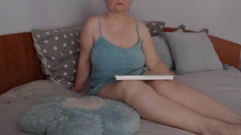 beatrice26 online show from June 30, 2026, 8:37 am