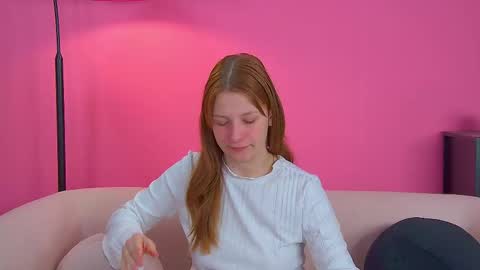 Beatrice online show from November 18, 2025, 7:18 pm